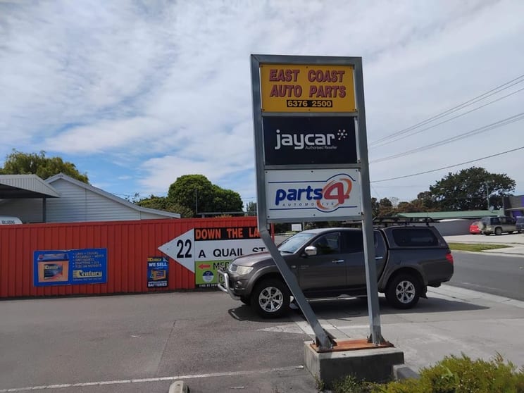 Vendor Finance  Thriving Auto Parts St Helens L/H $100,000+SAV Busy & Profitable Freehold Available