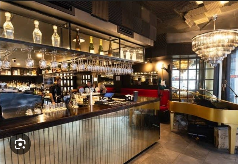 Iconic Gold Coast Hospitality Opportunity | Broadbeach Iconic Gold Coast Hospitality Opportunity | Broadbeach