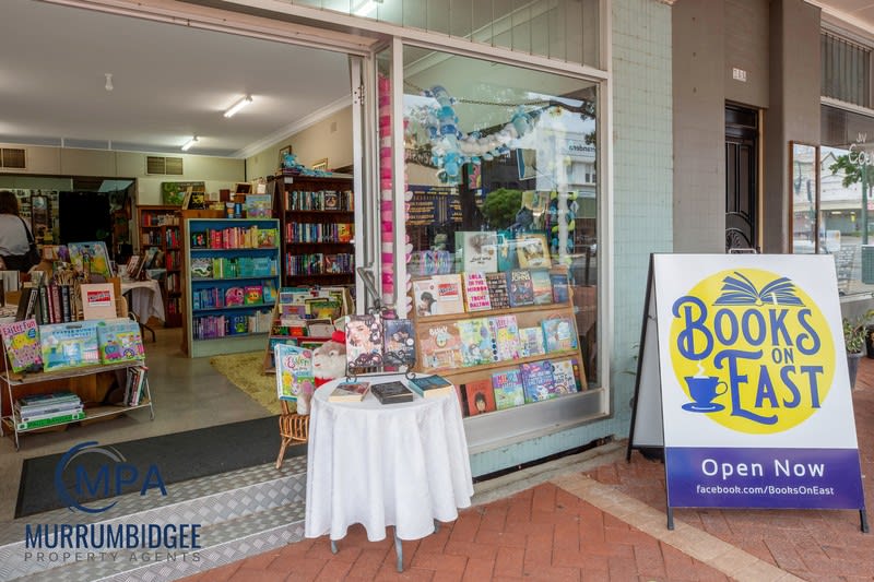 The Heart Behind the Success  Make This Thriving Bookstore Yours