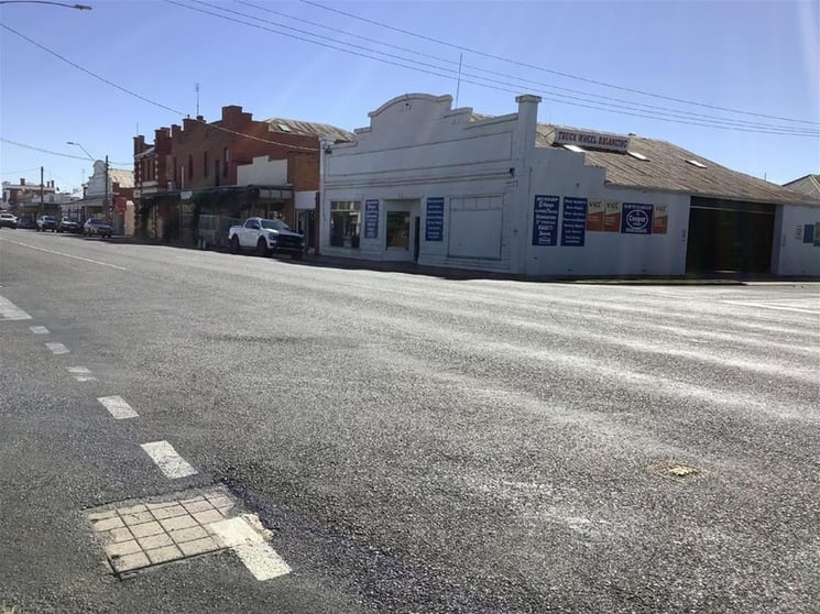 Donald Tyre & Exhaust Centre (Plus Freehold Property!)