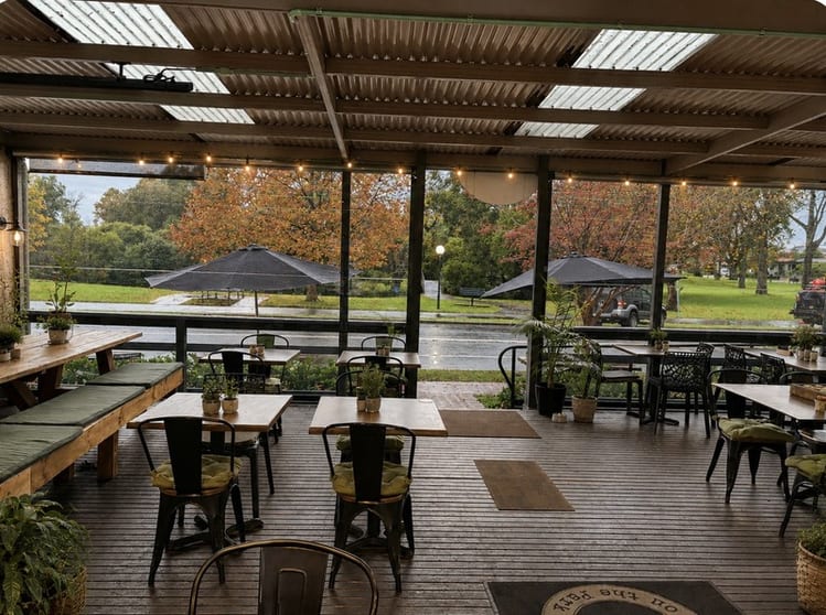 Busy Established Cafe For Sale Busy Established Cafe For Sale