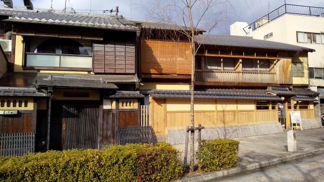 Gion Shirakawa