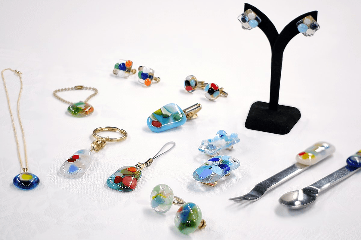 Glass Craft Workshops for Hands-on Experience