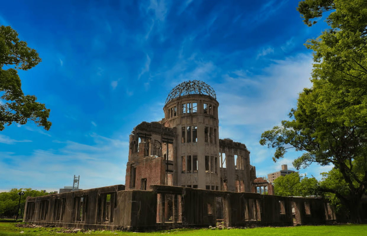 Hiroshima Historical Walking Tour