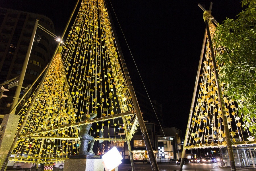 Kinpaku (Gold Leaf) Yukitsuri Light-up