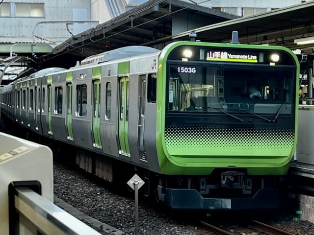 Train: Around 40 Minutes