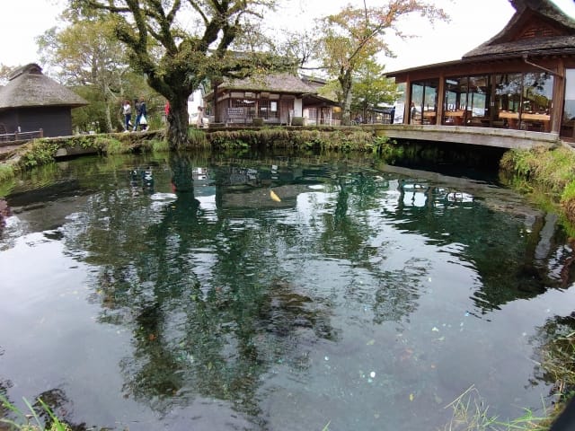 Waku-ike Pond