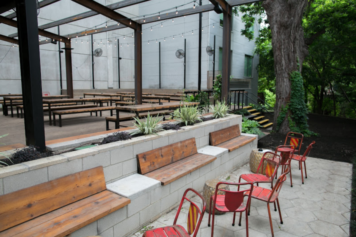 The Best Patio Bars Restaurants In Austin