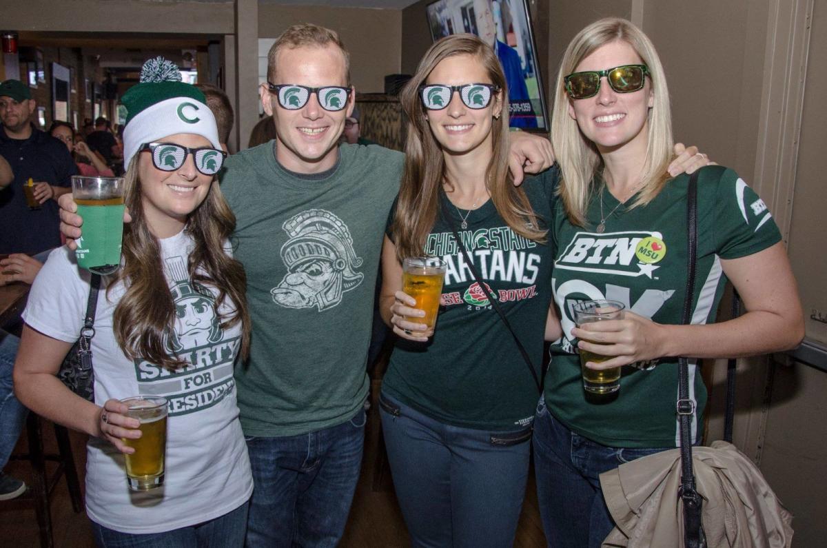 where-to-watch-michigan-state-football-in-chicago