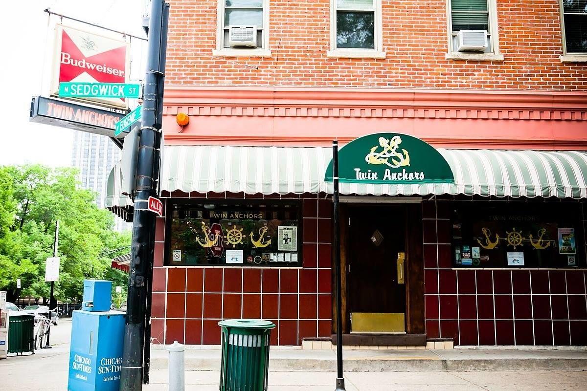 The Oldest Bars In Chicago