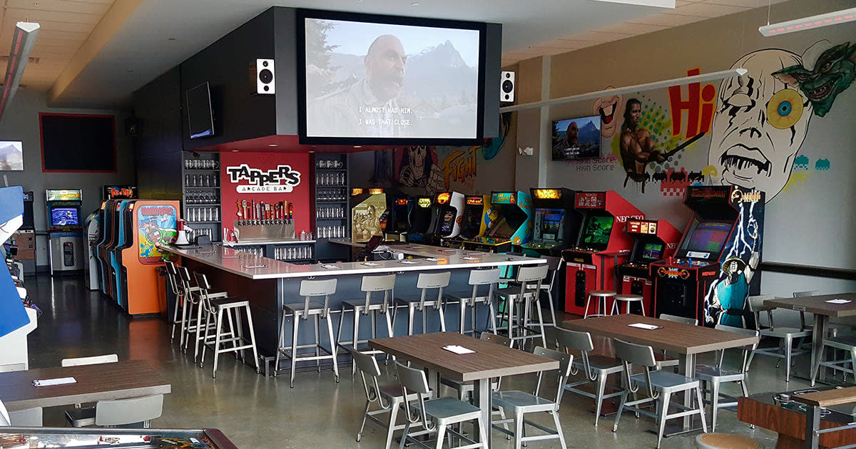 Indy's Best Arcade Bars