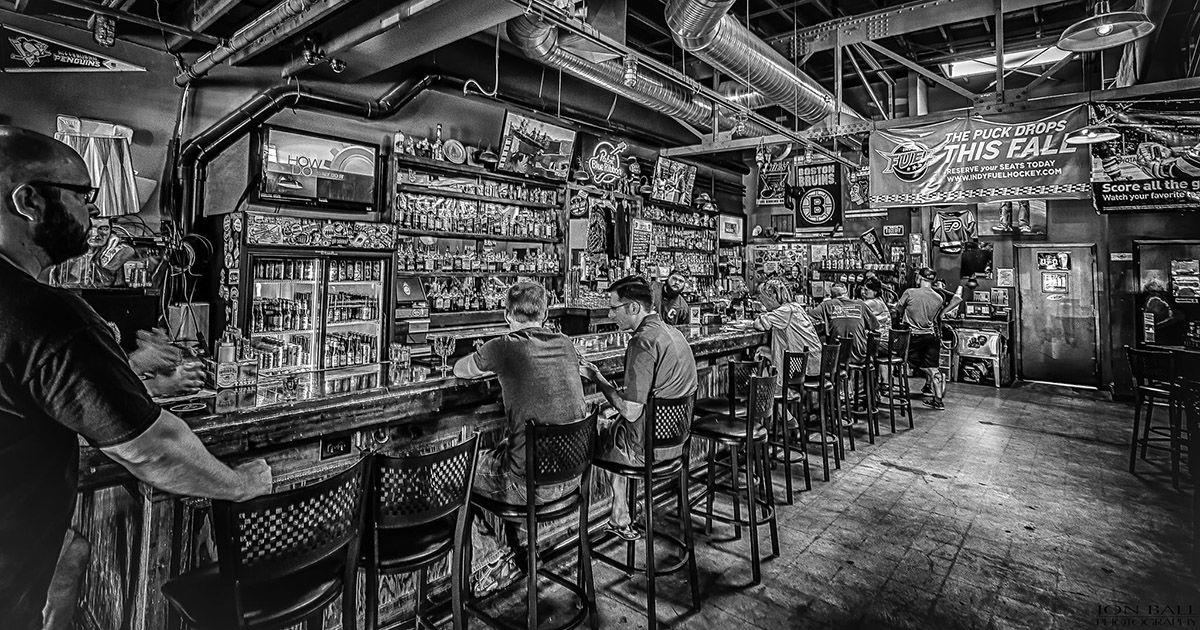 Indy's Best Arcade Bars