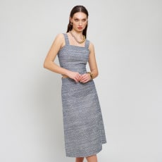 Sininen The A Line Skirt: This A-Line Skirt is an elegant and timeless wardrobe staple.