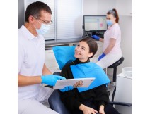 Dr philip kummerer zahnarzt pinneberg bei der behandlungyarptp