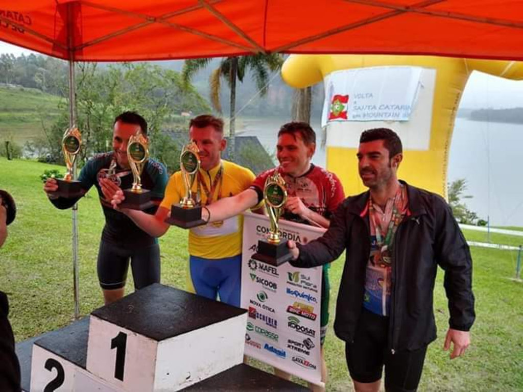 Ciclistas de Joaçaba conquistam grandes resultados no final de semana e título Pan-americano