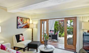 Junior Suite Pool or Garden View