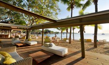 Beach lounge