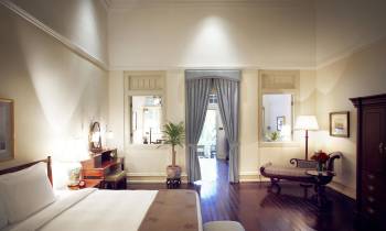 Palm Court Suite