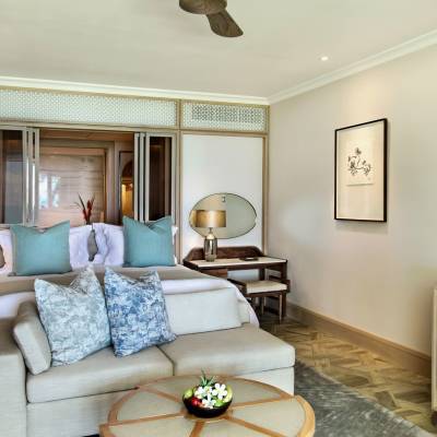 Lagoon Room