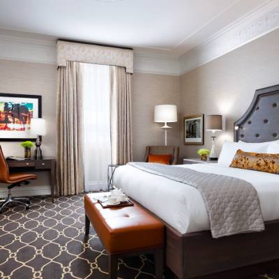 Signature Room