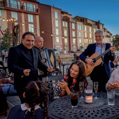 Harbour entertainment
