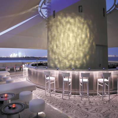 Pearls & Caviar Rooftop Bar