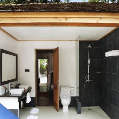 Beach villa bathroom