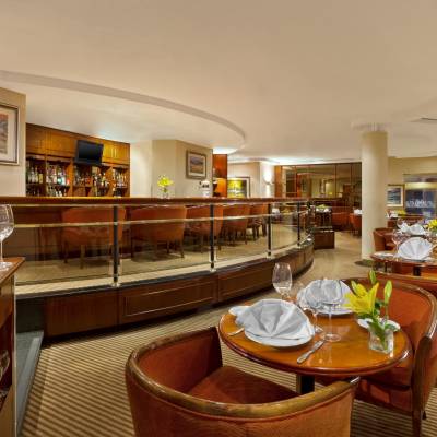Maximilian Bar and Restaurant