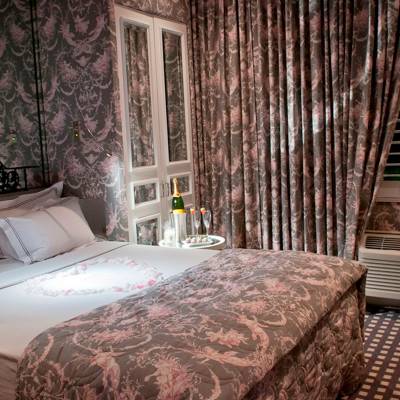 Romantic turndown