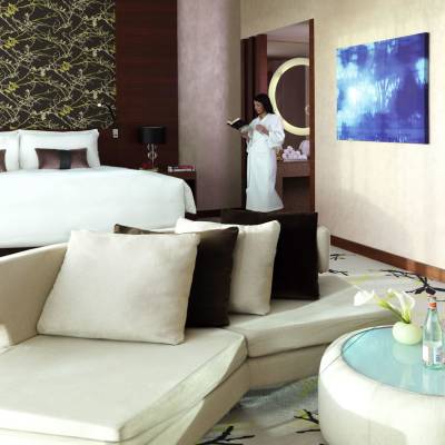 Deluxe King View Room