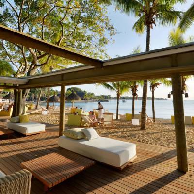 Beach lounge