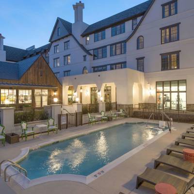 Pool deck
