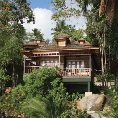 Deluxe Oceanfront Villa