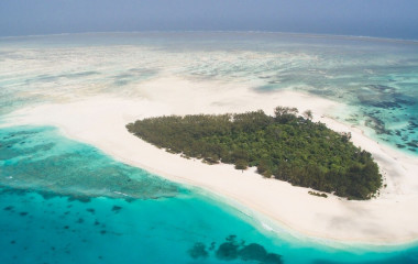 Vogelperspektive auf das Meer in Mnemba Island Lodge Zanzibar