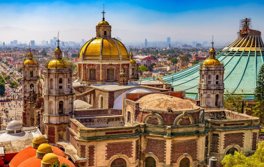 Blick auf die Basilika Unserer Lieben Frau von Guadalupe in Mexiko-Stadt
