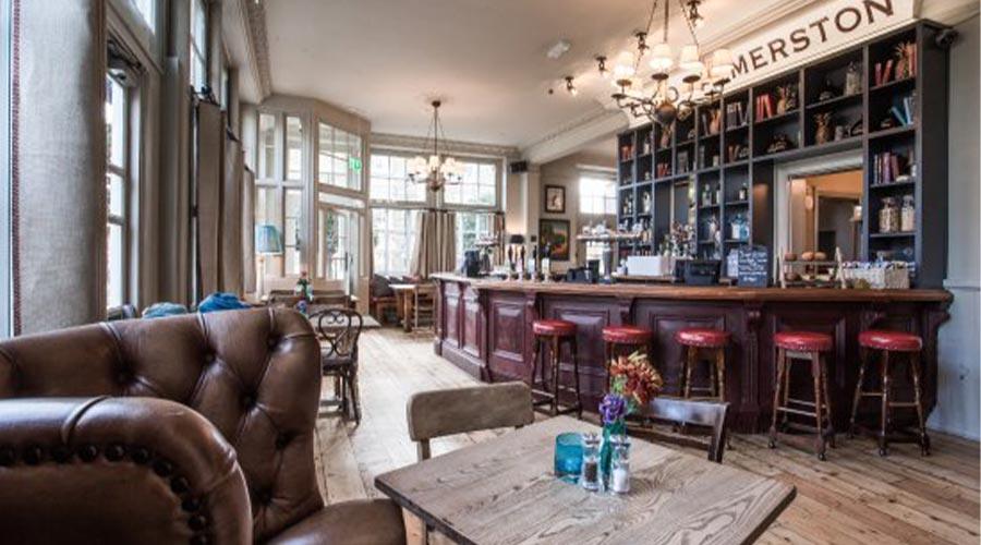 Lord Palmerston, pet-friendly pub