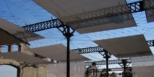 20100717 arles 076 dzxebd - Eugenol