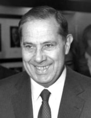 220px charles pasqua hanjc9 - Eugenol