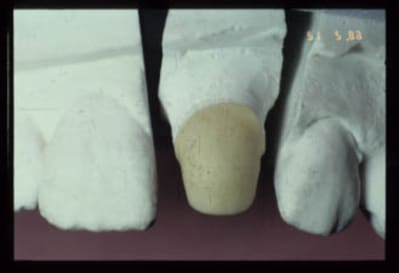 Image centr 8 qmldqx - Eugenol