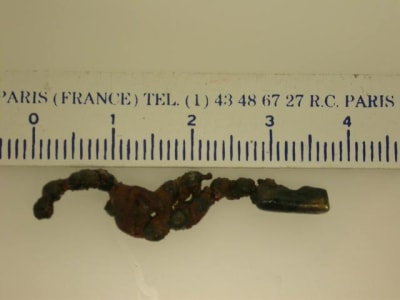 Objet mystere dot8o3 - Eugenol