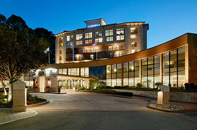 Crowne Plaza Hotel Photo