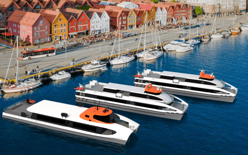 Tre nye hurtigbåtar som skal inn i Fjord1 si rute i Bergen.