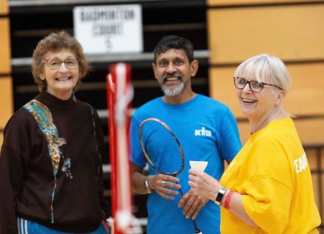 3 seniors with badminton raquets
