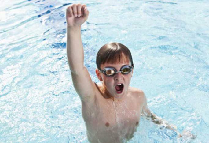 summer swim memberships near me