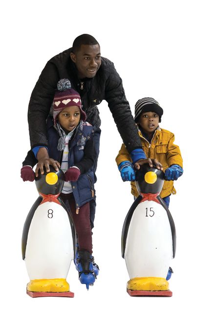 Adult_and_junior_ice_skating_with_penguins.jpg Adult_and_junior_ice_skating_with_penguins.jpg