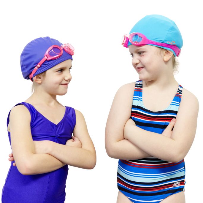 Facebook-Junior_females_wearing_swimming_caps_ands_goggles.jpg