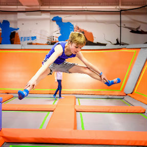 trampolining 287