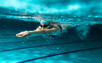 Swimming under water 330
