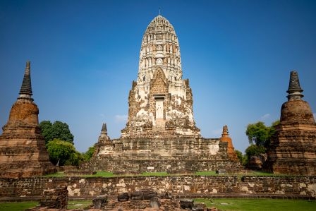 Explore Ayutthaya Thailand - Click to discover attractions and highlights