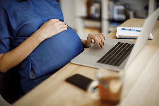 Comment allier maternité et carrière ?
